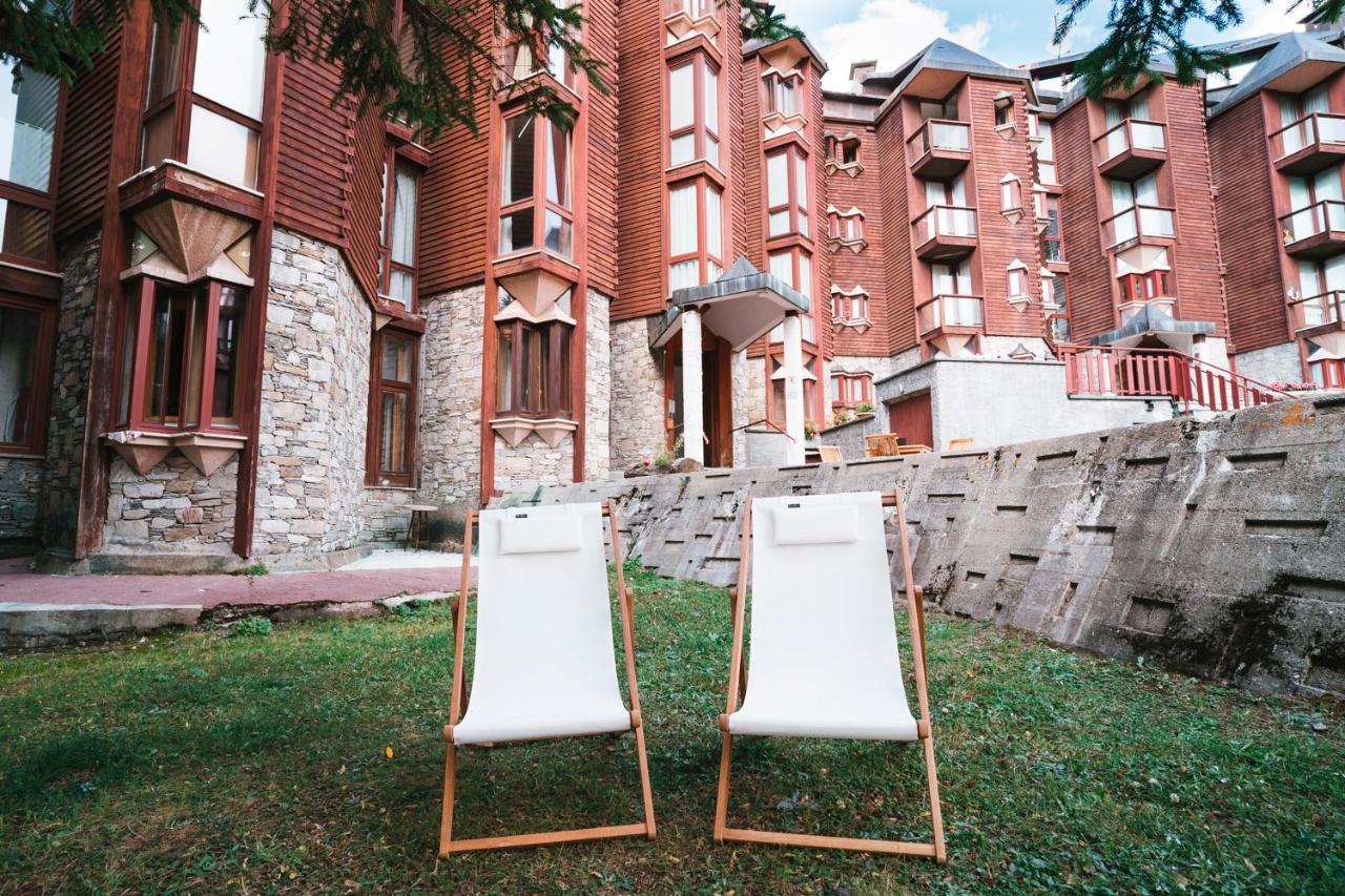 The Nest Alpine Loft Ski-In Ski-Out Бройл-Червиня Екстериор снимка